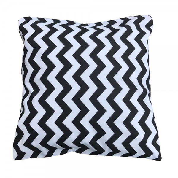 Poszewka białe kropki